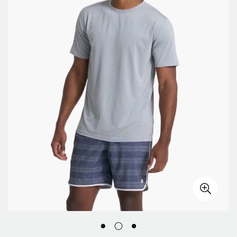 Vuori Zephyr Tee Light Gray Short Sleeve Men’s XL